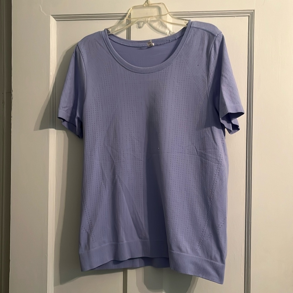 Athleta Short Sleeve Athletic Top